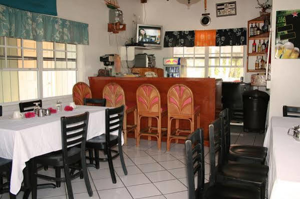 Nathan'S Lodge Kemps Bay Ngoại thất bức ảnh